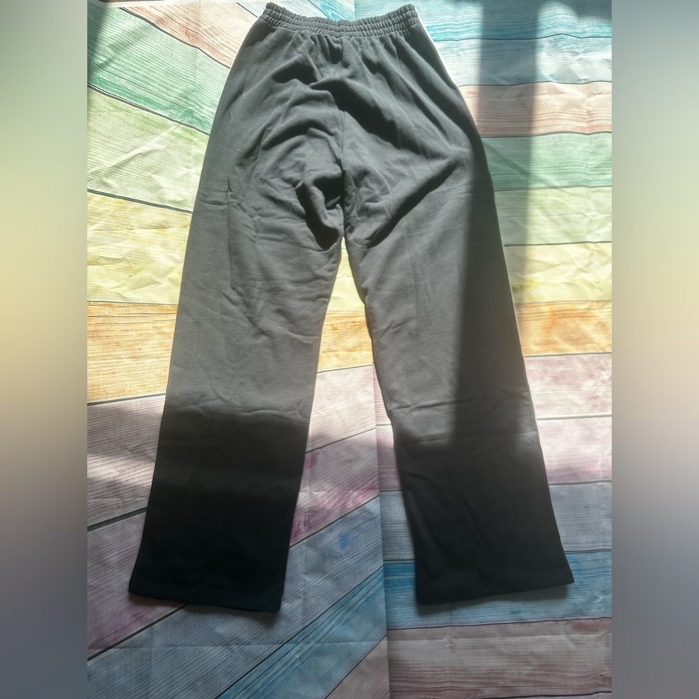 Balenciaga pants - Picture 2 of 5